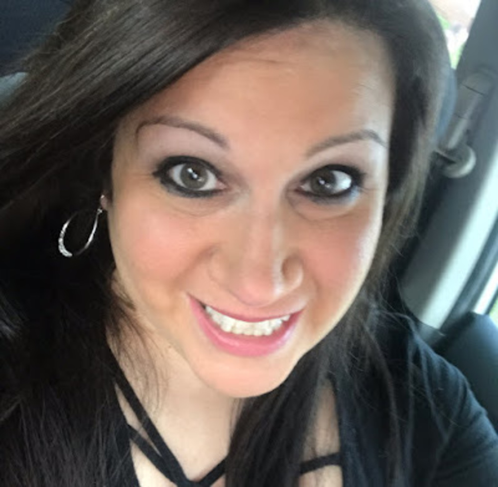Meet your Posher, Kelly